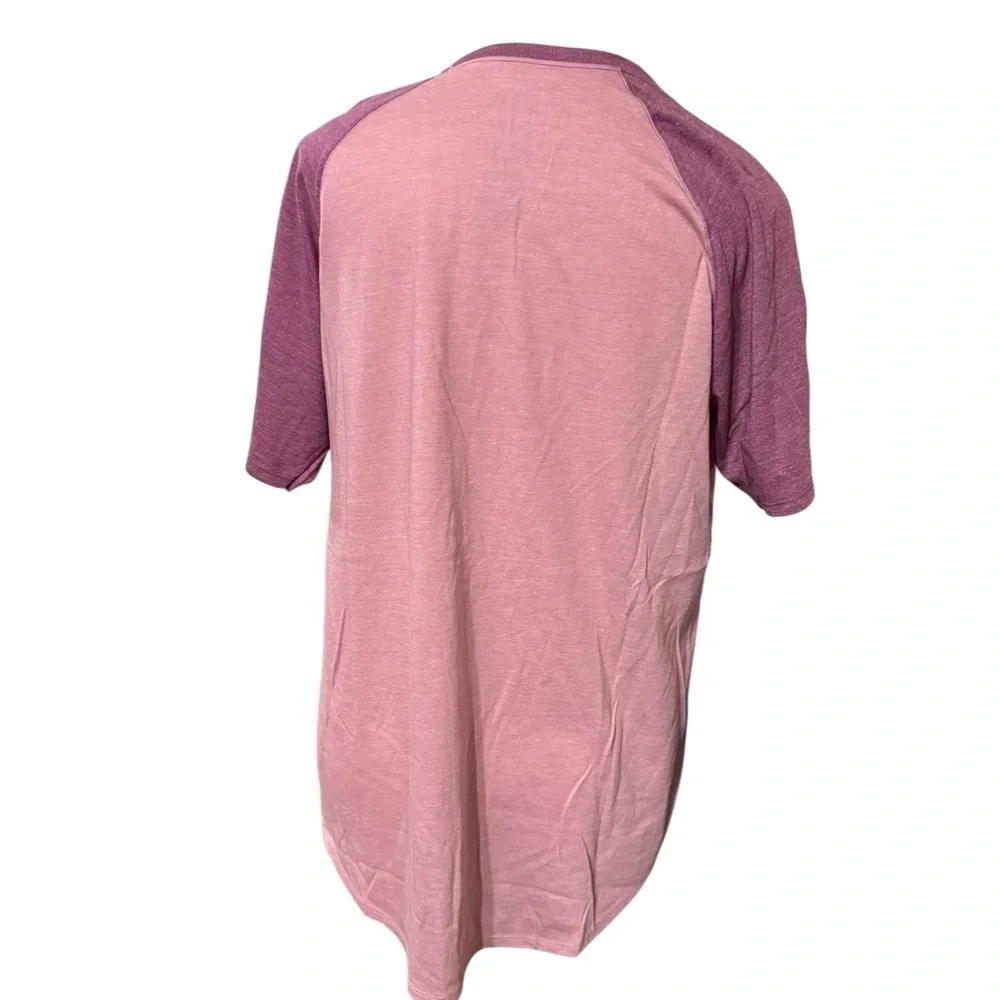 THE NORTH FACE
Women’s Short Sleeve T-Shirt · Size Large - Picture 3 of 6